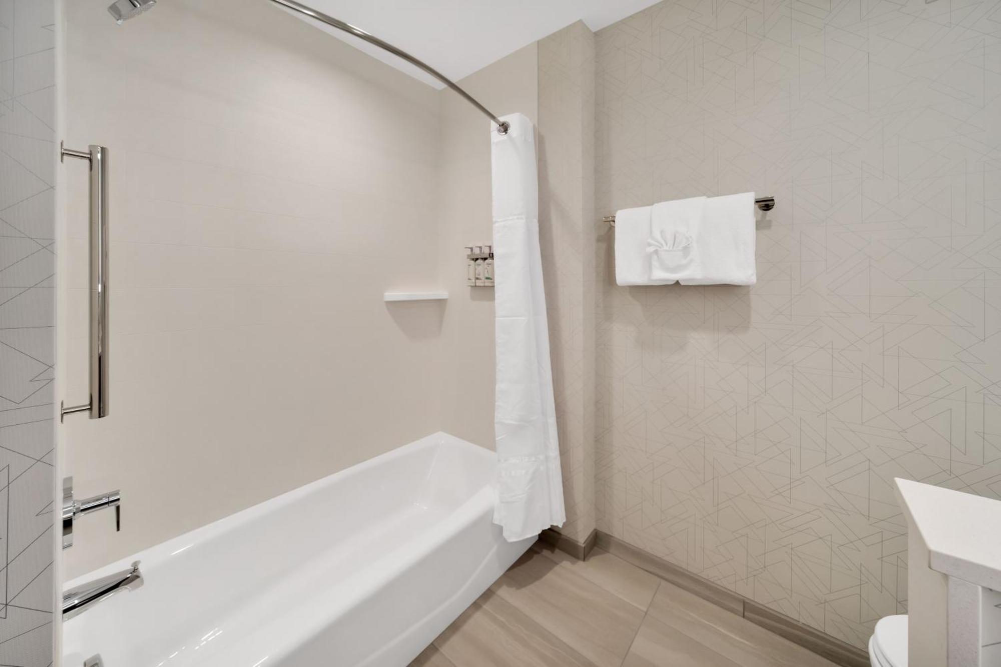 Holiday Inn Express & Suites Fort Walton Beach - Eglin Area By Ihg エクステリア 写真